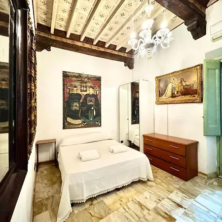 Apartment Sogno Coronari, A Stone's Throw From Piazza Navona *